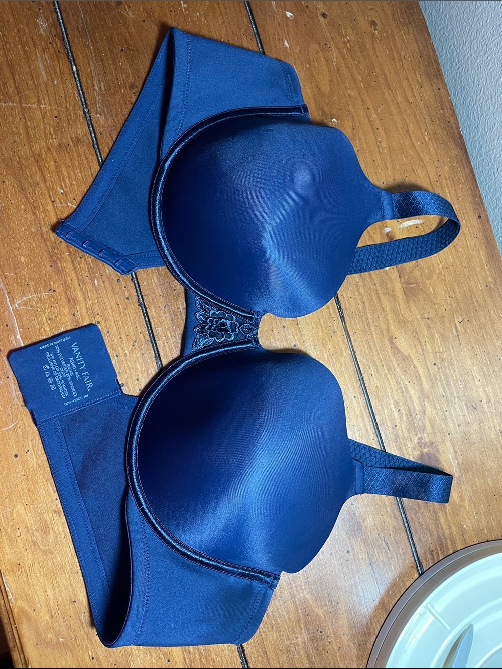 Vanity Fair Deep Blue Smooth Underwire T-Shirt Bra